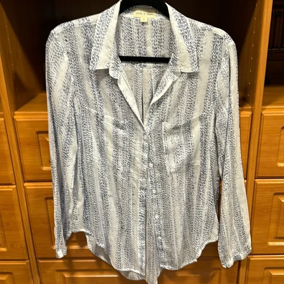 Cloth and Stone button up blouse size medium - Picture 1 of 4